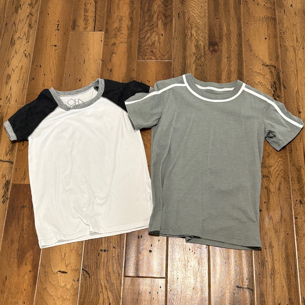 Kids' Short Sleeve Tees in White and Gray